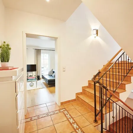 Three-bedroom Holiday In Prázdninový dům