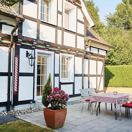 Three-bedroom Holiday In